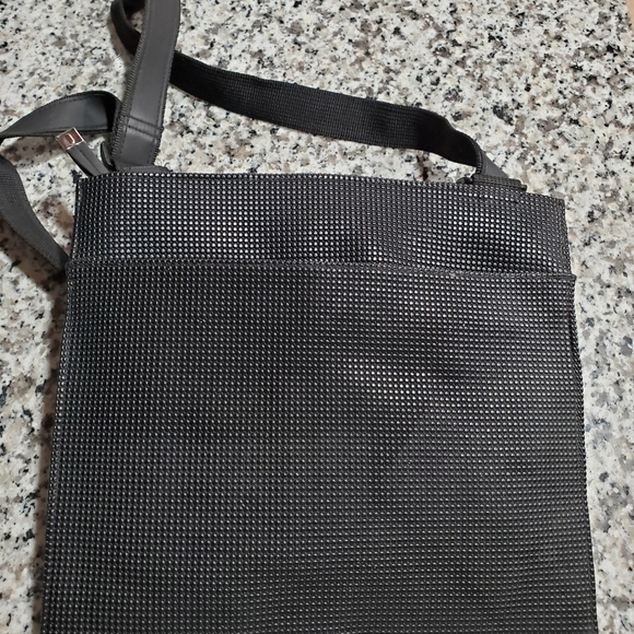 Everlane Crossbody travel bag - Picture 4 of 7